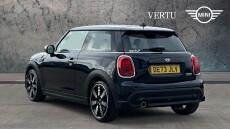 MINI Hatchback 1.5 Cooper Exclusive Premium 3dr Auto Petrol Hatchback